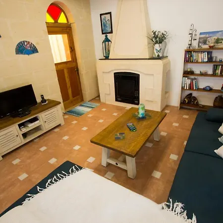 Maxija - Palm Bed & Breakfast Għarb