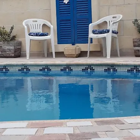 Maxija - Palm Bed & Breakfast Għarb