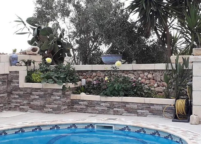 Maxija - Palm فندق مبيت وإفطار Għarb