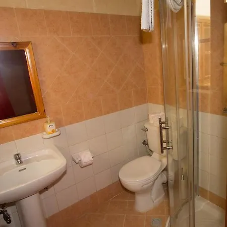 Maxija - Palm Frühstückspension